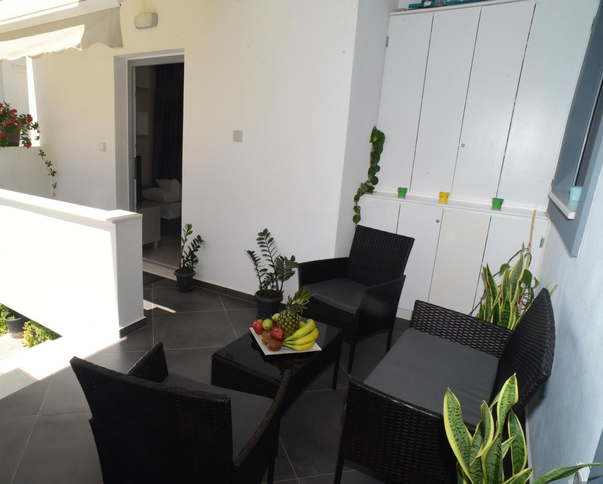 Apartment In The Centre For 4 People Naxos City Exterior photo